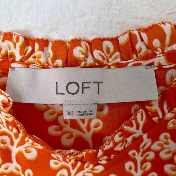 Loft Floral Ruffle Satin Cami Top Orange Size XS - Picture 4 of 5